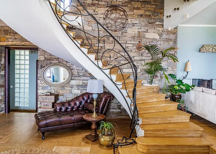 Selini Villa Kouroupi