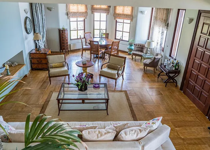 Selini Villa Kouroupi